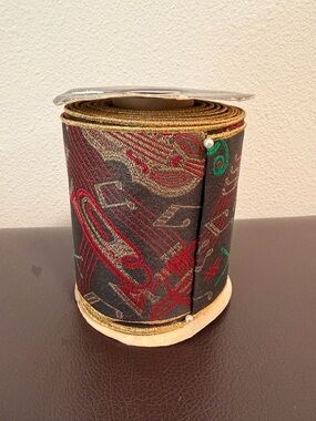 Vintage Princess Ribbon Wired Christmas Music Notes 4” Used Craft Decor